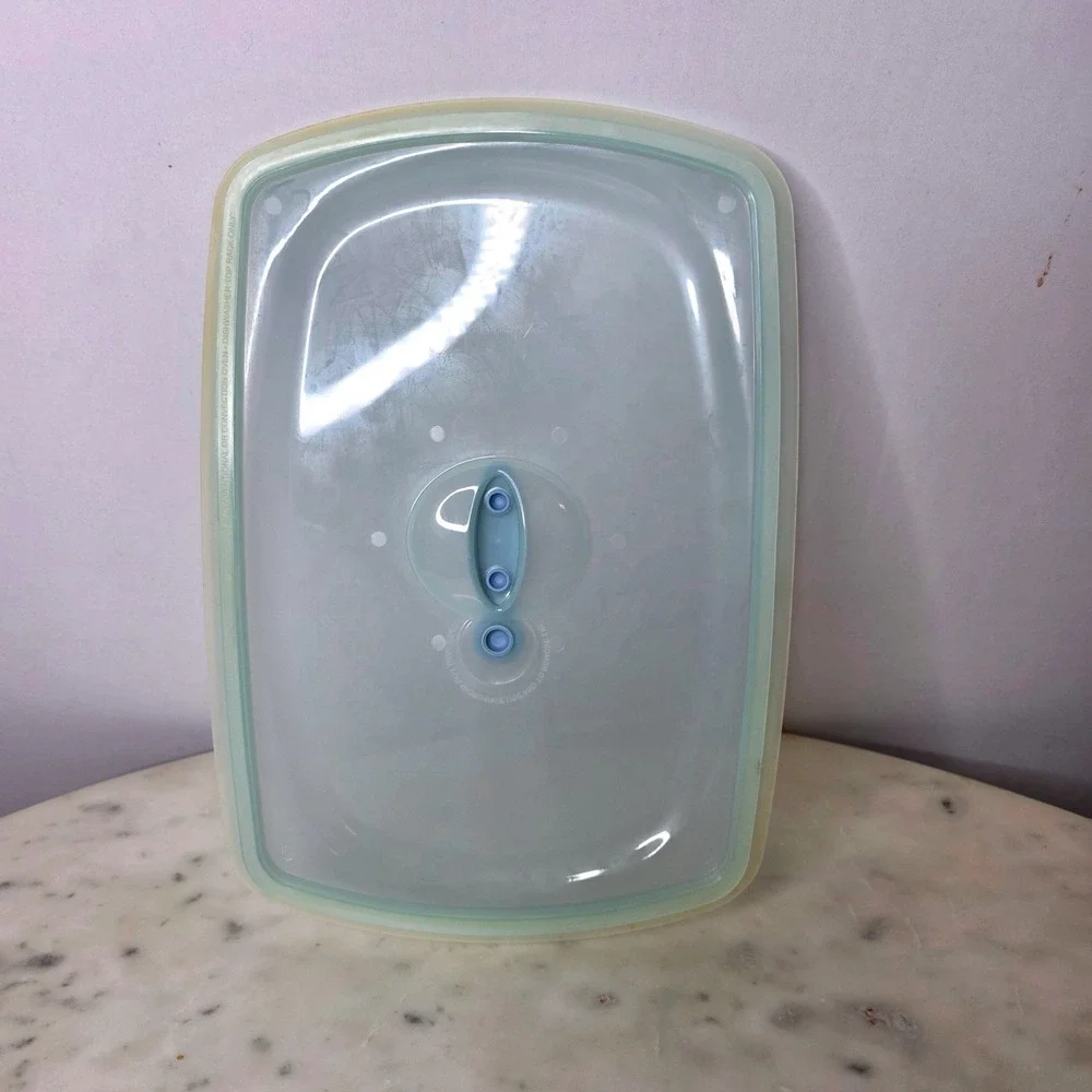 CorningWare CW 13-VPC Vented Plastic Lid Replacement Blue 13.5x9.25 Inch